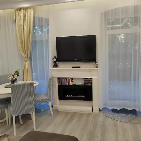Park Ferienwohnung Mit Terrasse Bad Kissingen
